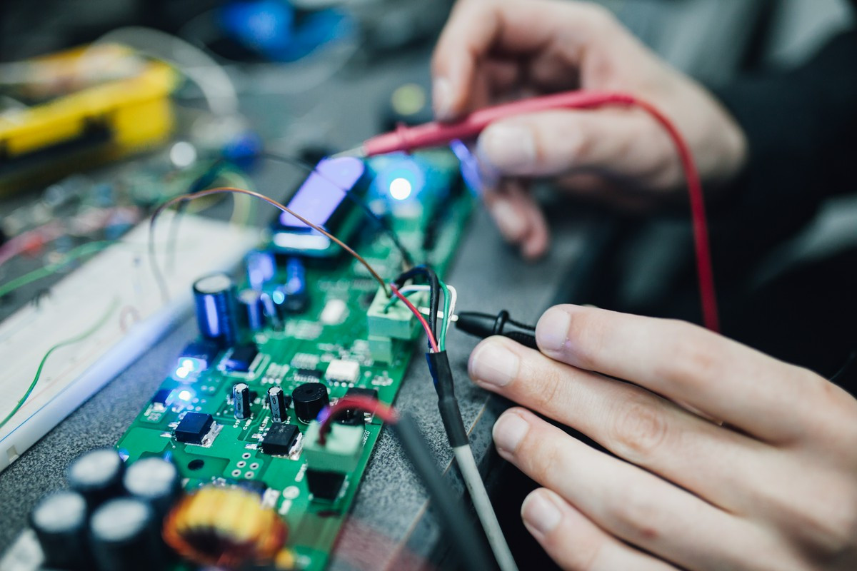 Wielokanałowe wzmacniacze pomiarowe HBK: innowacje i zalety